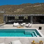 Seaview Pool Near Alemagou فيلة فتيليا