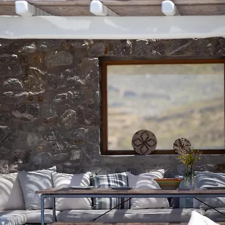 Seaview Pool Near Alemagou