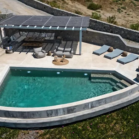 Seaview Pool Near Alemagou * Ftelia (Mykonos)