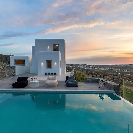 Seaview Pool Near Alemagou * Ftelia (Mykonos)