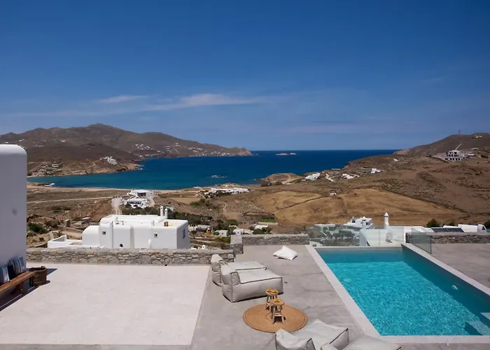 Seaview Pool Near Alemagou * Ftelia (Mykonos)