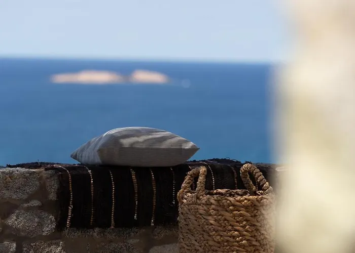 Seaview Pool Near Alemagou Villa