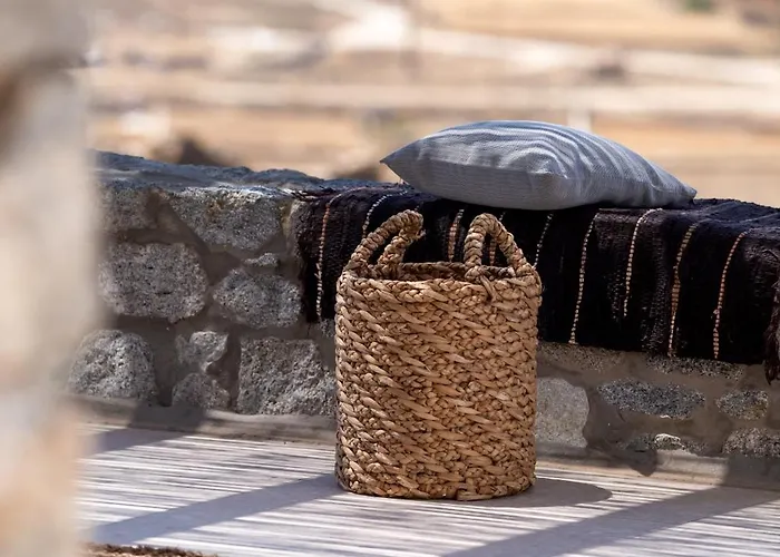 Seaview Pool Near Alemagou Villa