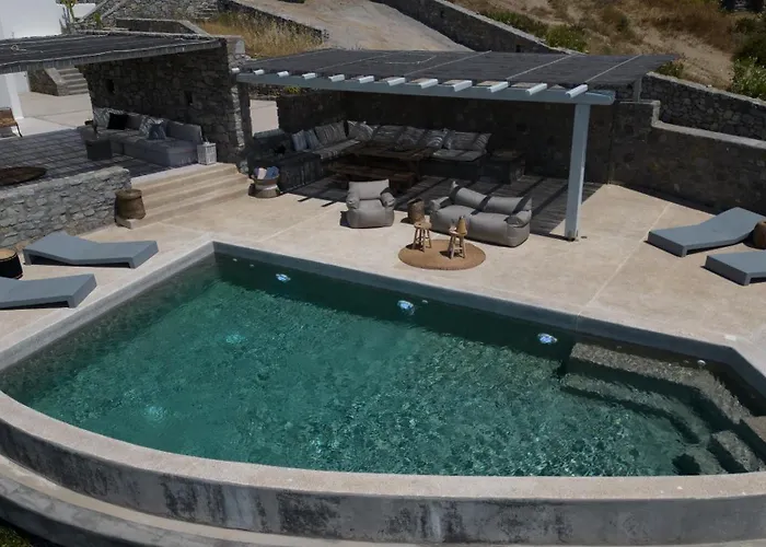 Seaview Pool Near Alemagou Ftelia (Mykonos)