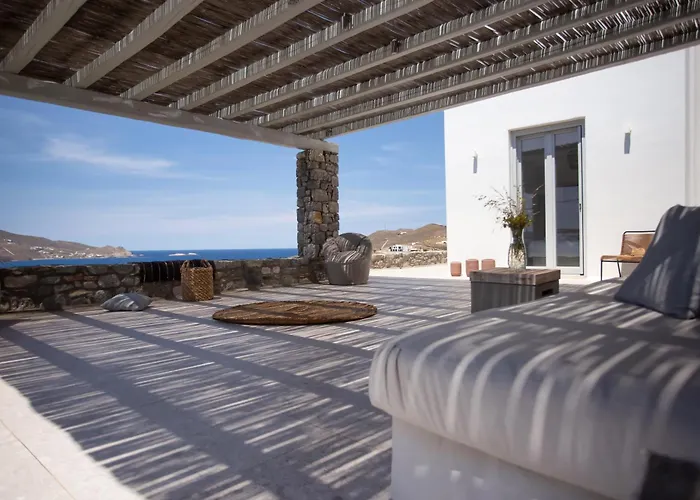 Seaview Pool Near Alemagou * Ftelia (Mykonos)