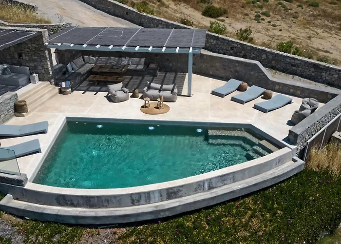 Seaview Pool Near Alemagou * Ftelia (Mykonos)