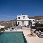 Seaview Pool Near Alemagou