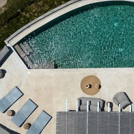Pool Near Alemagou Villa Ftelia (Mykonos)